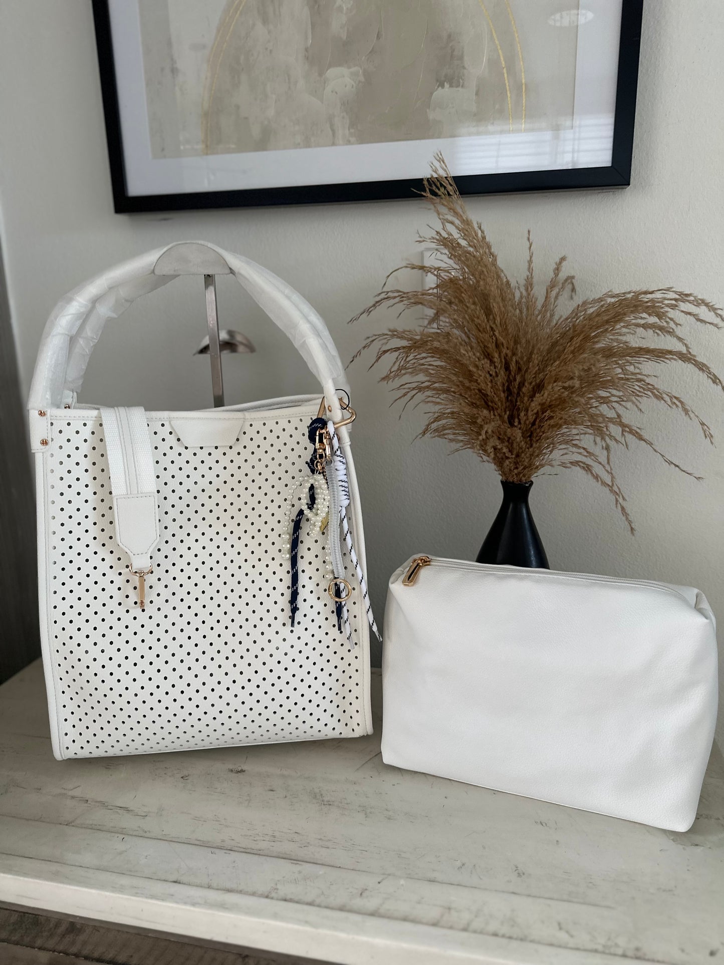 Mora Bag- White