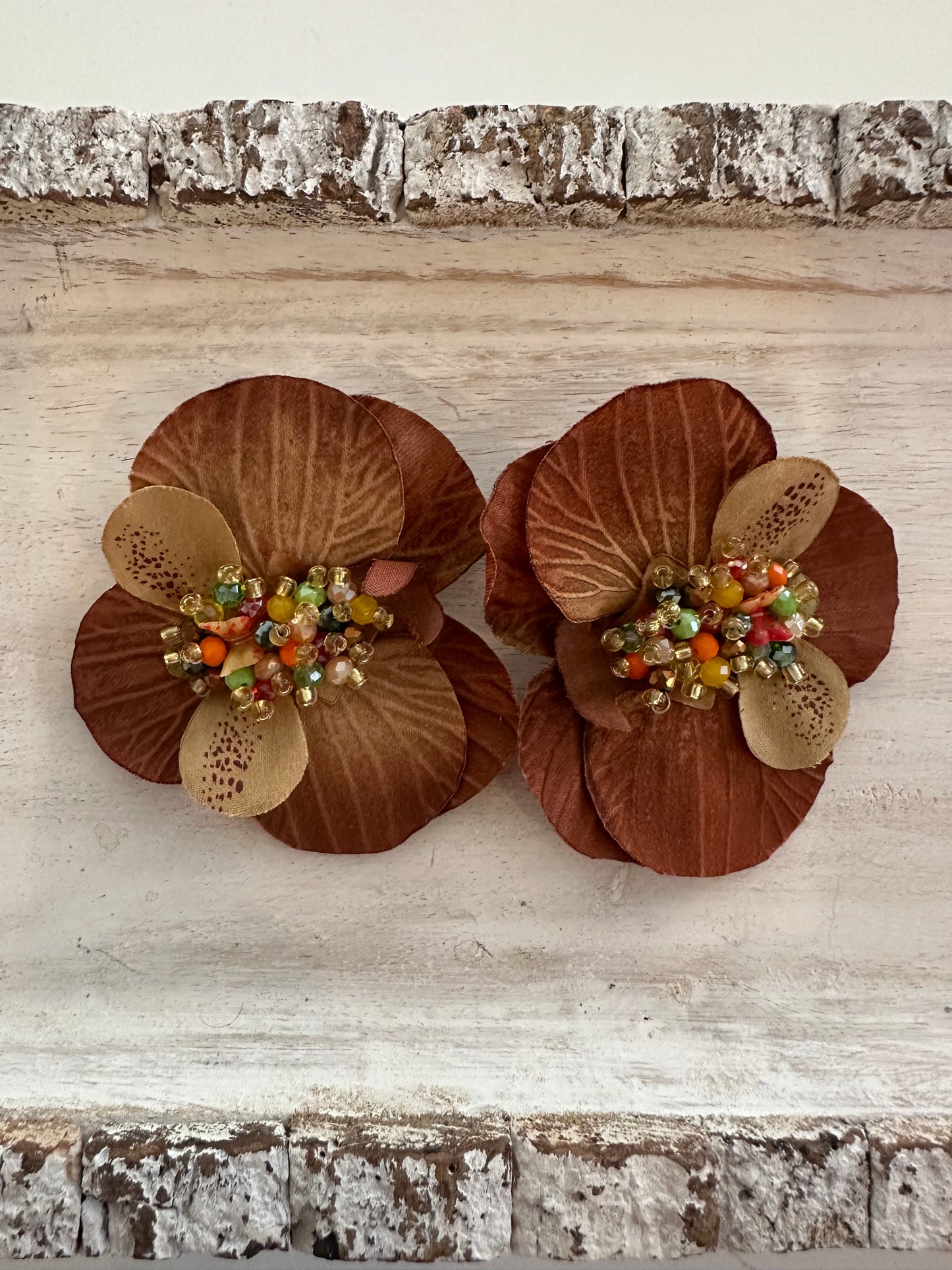 Loretta Orchid Earrings- Mocca