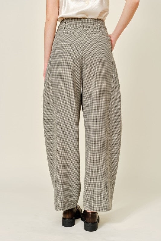 Barrel Style Trouser- Off White/Black